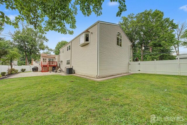 41 Montclair Avenue, Edison, NJ 08820
