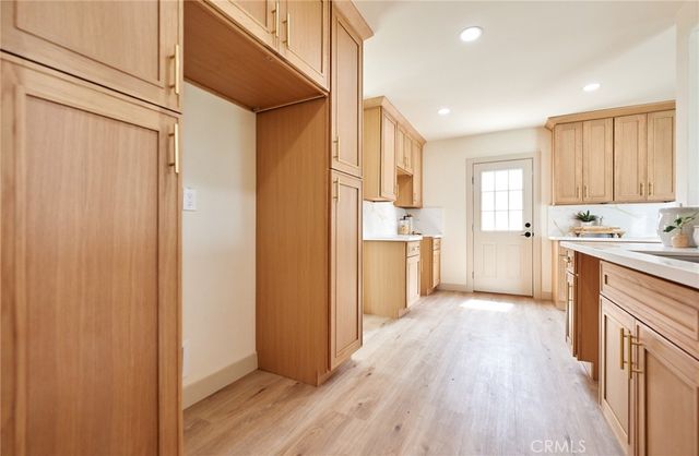 10037 Geneva, Montclair, CA 91763