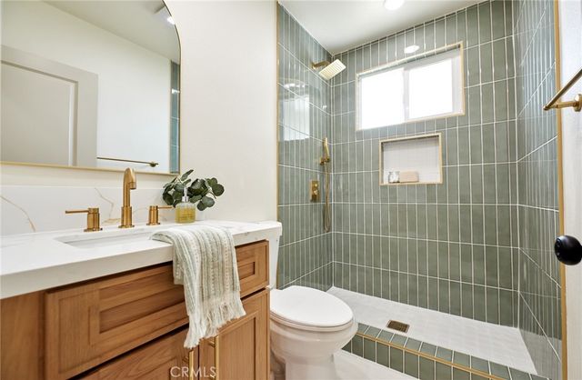 10037 Geneva, Montclair, CA 91763