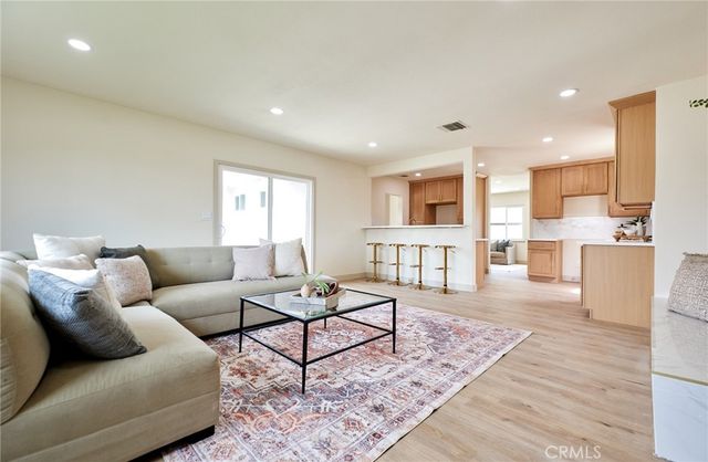 10037 Geneva, Montclair, CA 91763