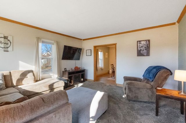 4265 Lafayette Road, Evansdale, IA 50707