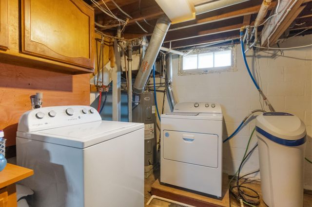 4265 Lafayette Road, Evansdale, IA 50707