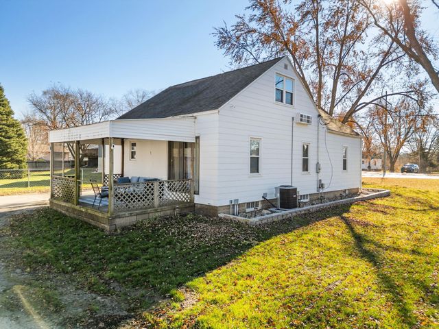 4265 Lafayette Road, Evansdale, IA 50707