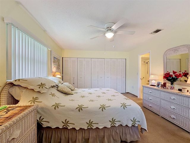 11935 BOYNTON LANE 17GB, New Port Richey, FL 34654