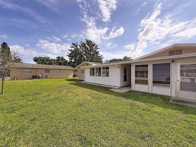 11935 BOYNTON LANE 17GB, New Port Richey, FL 34654