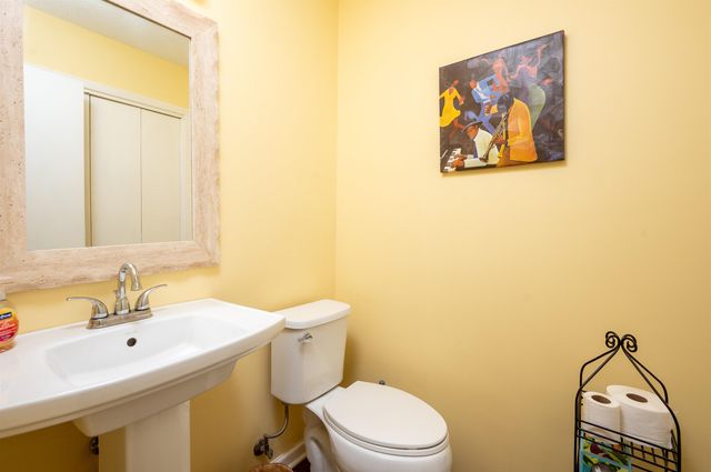 2193 WOODRUFF DR, Germantown, TN 38138