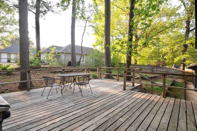 2193 WOODRUFF DR, Germantown, TN 38138