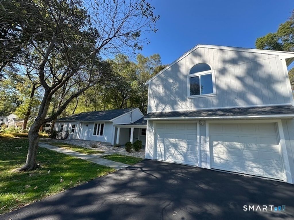 21 Half Mile Common, Westport, CT 06880