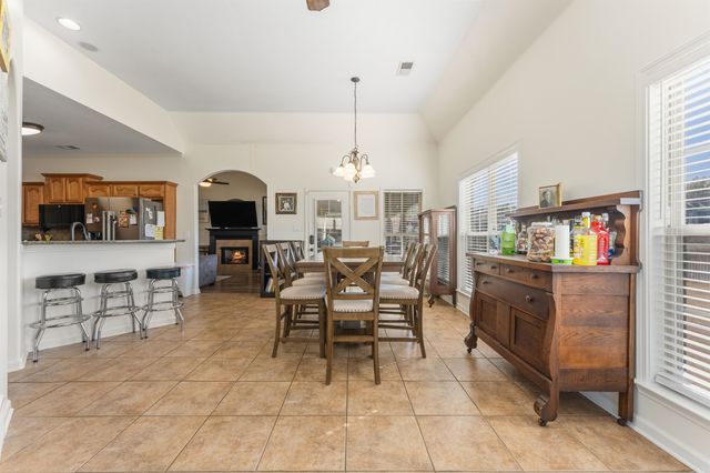 4713 RAVENCREST CV N, Bartlett, TN 38135