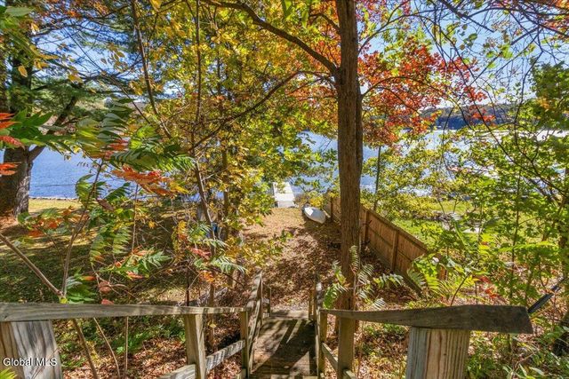 28 Lemaire Way, Argyle, NY 12809