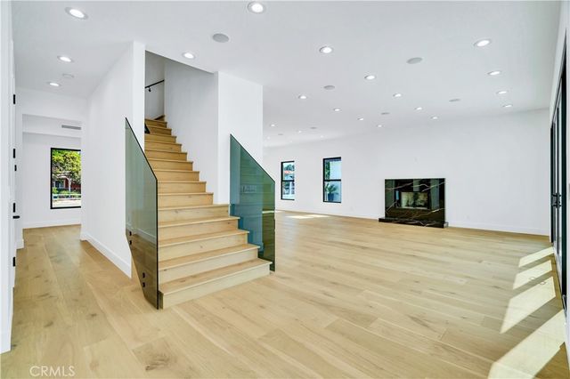 13838 Milbank Street, Sherman Oaks, CA 91423