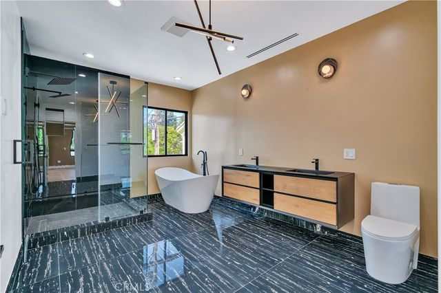 13838 Milbank Street, Sherman Oaks, CA 91423