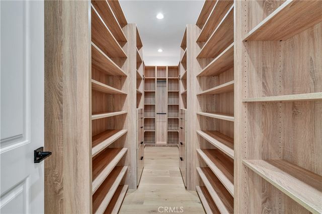 13838 Milbank Street, Sherman Oaks, CA 91423