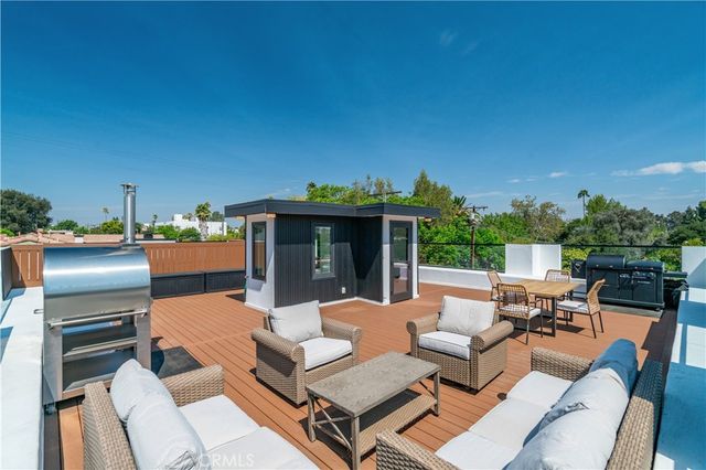 13838 Milbank Street, Sherman Oaks, CA 91423