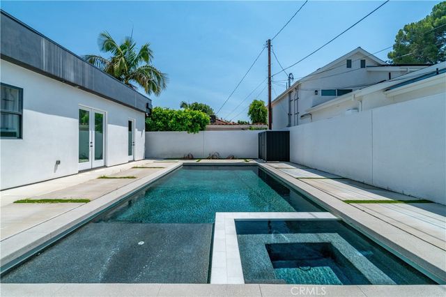 13838 Milbank Street, Sherman Oaks, CA 91423
