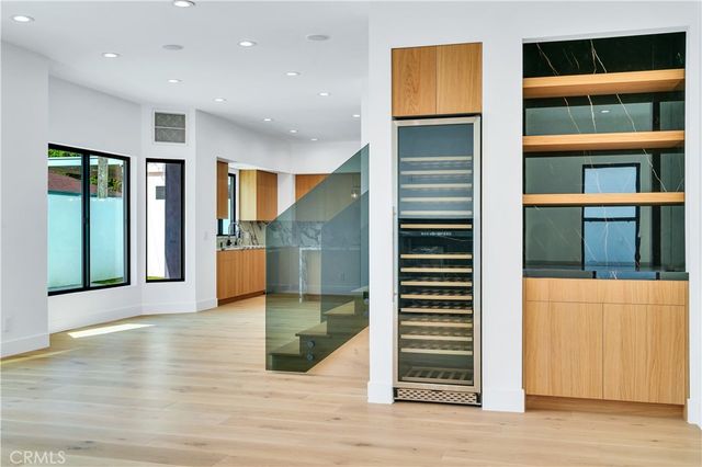 13838 Milbank Street, Sherman Oaks, CA 91423