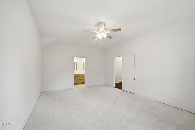 611 W Pearsall Street, Dunn, NC 28334