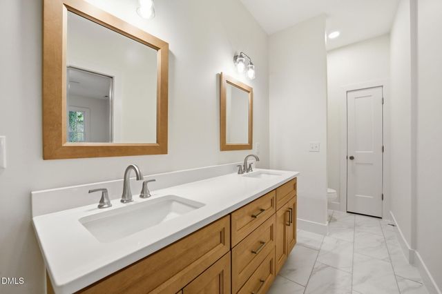 611 W Pearsall Street, Dunn, NC 28334