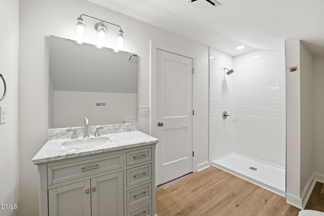 611 W Pearsall Street, Dunn, NC 28334