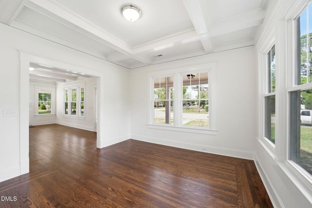 611 W Pearsall Street, Dunn, NC 28334
