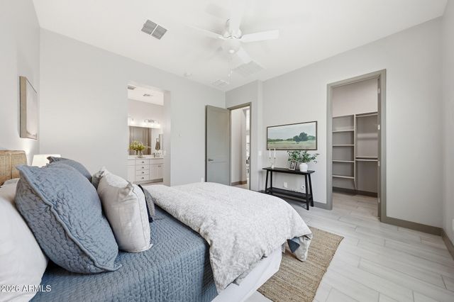 4349 E CLIFTON Avenue, Gilbert, AZ 85295