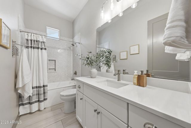 4349 E CLIFTON Avenue, Gilbert, AZ 85295