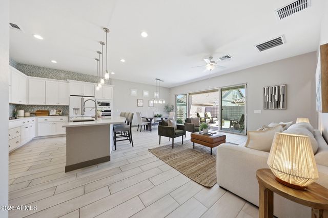 4349 E CLIFTON Avenue, Gilbert, AZ 85295