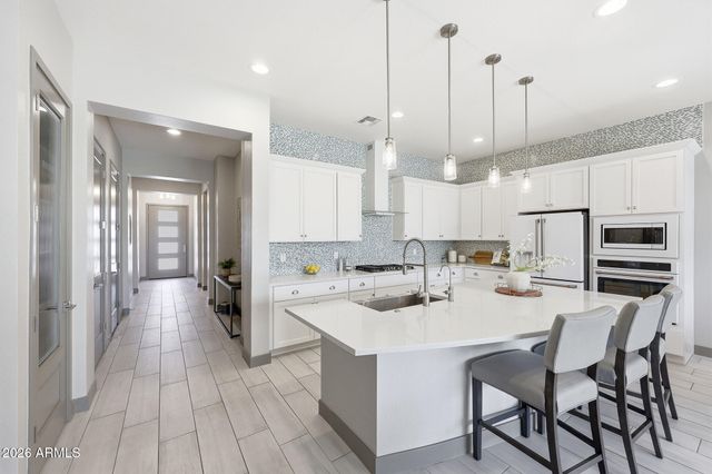 4349 E CLIFTON Avenue, Gilbert, AZ 85295