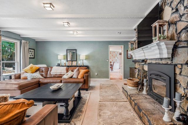 1400 Thomas Cir, Cookeville, TN 38506