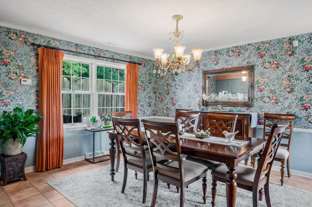 1400 Thomas Cir, Cookeville, TN 38506