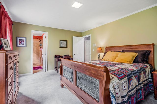 1400 Thomas Cir, Cookeville, TN 38506