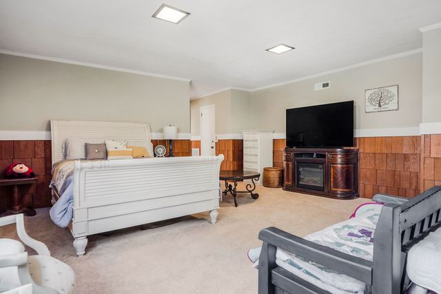 1400 Thomas Cir, Cookeville, TN 38506