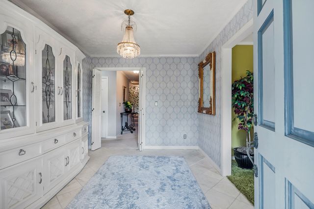 1400 Thomas Cir, Cookeville, TN 38506