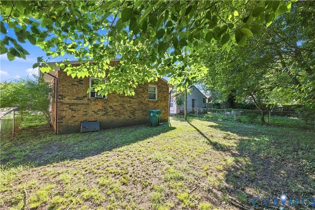 326 N Old Church St, Petersburg, VA 23803