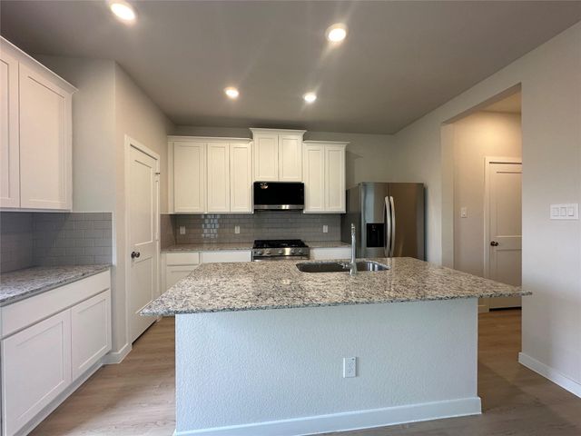 2974 Park Hill Lane, Stafford, TX 77477