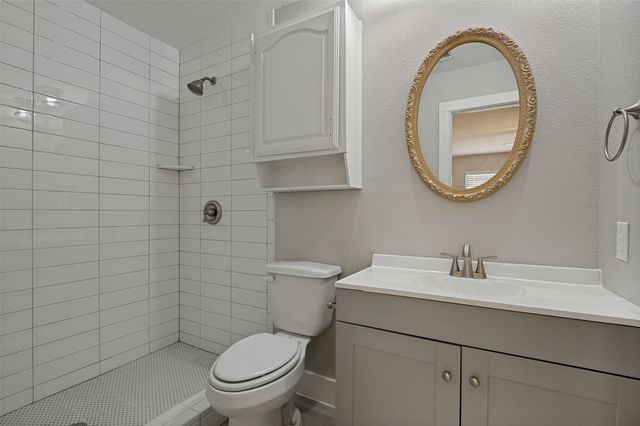 7334 Oakmore Drive, Dallas, TX 75249