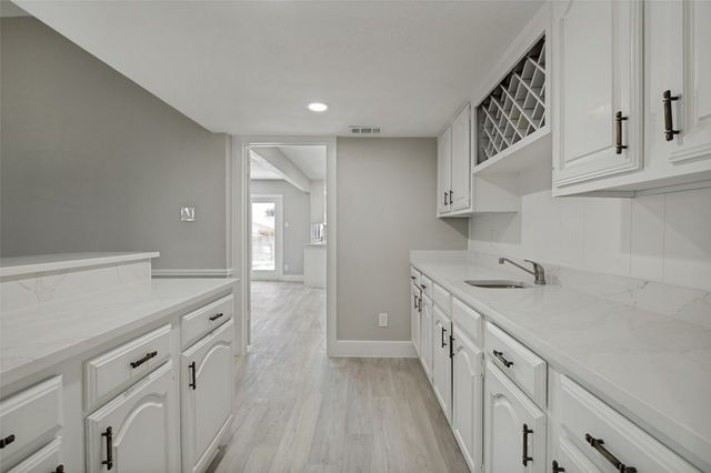 7334 Oakmore Drive, Dallas, TX 75249