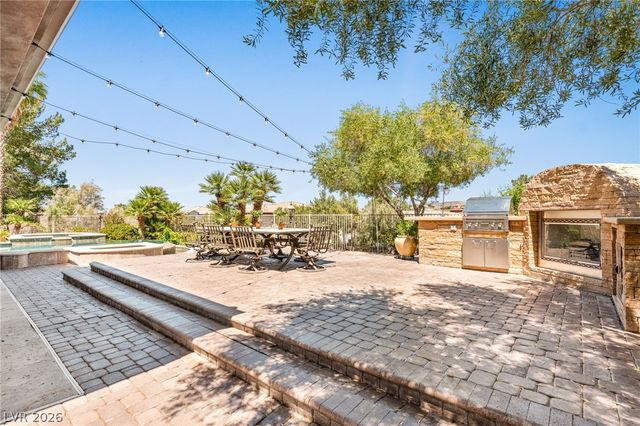 8 Greely Club Trail, Henderson, NV 89052