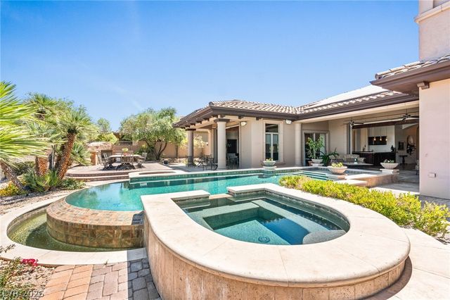 8 Greely Club Trail, Henderson, NV 89052