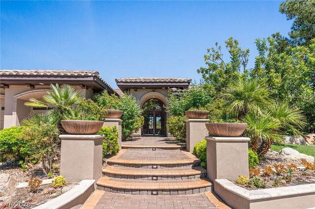 8 Greely Club Trail, Henderson, NV 89052