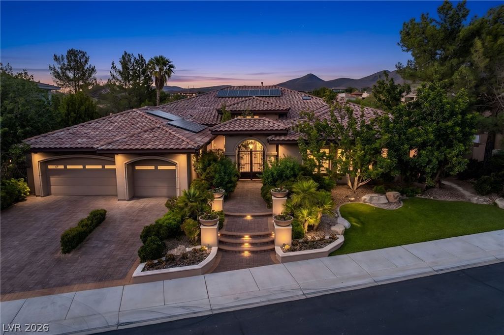 8 Greely Club Trail, Henderson, NV 89052