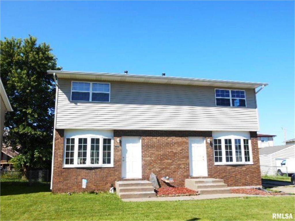 665-667 W 64TH Street, Davenport, IA 52806