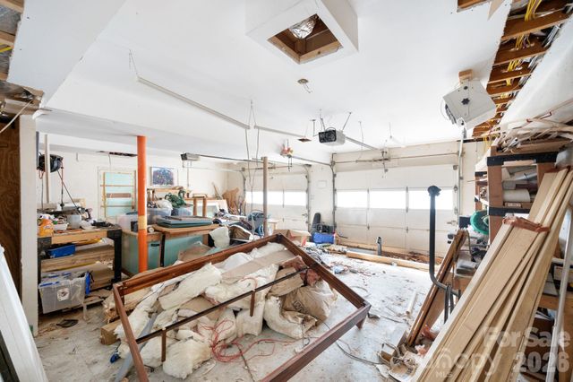 59 Faircrest Road, Asheville, NC 28804