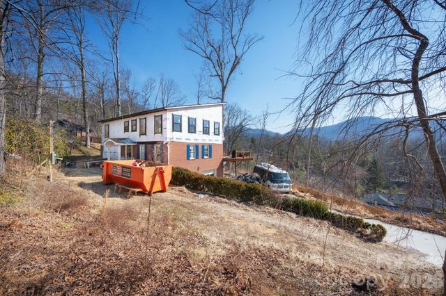 59 Faircrest Road, Asheville, NC 28804