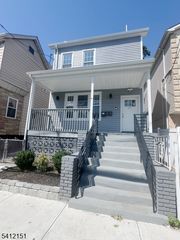 47 Aldine St, Newark City, NJ 07112
