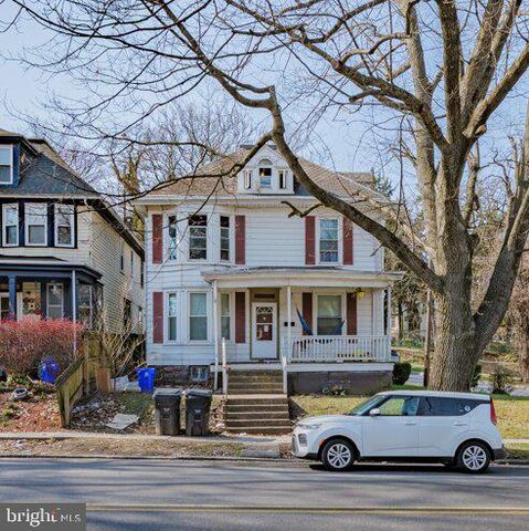 2001 DERRY ST, Harrisburg, PA 17104