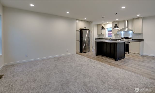 202 E Rain Street, Ocean Shores, WA 98569