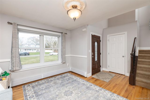 503 Weeks Avenue, Manorville, NY 11949