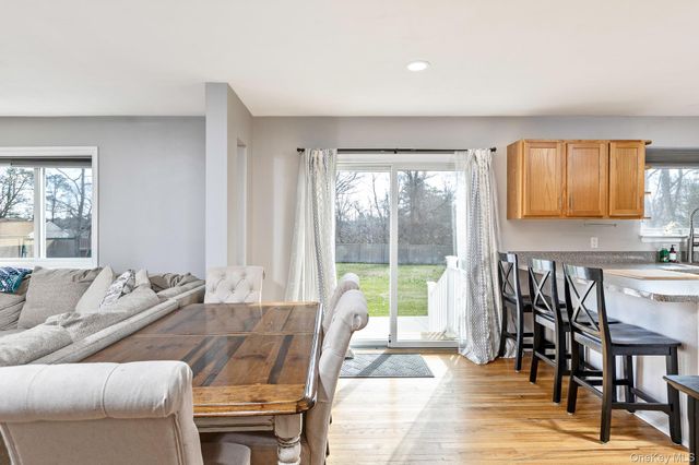 503 Weeks Avenue, Manorville, NY 11949