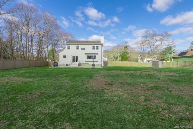 503 Weeks Avenue, Manorville, NY 11949